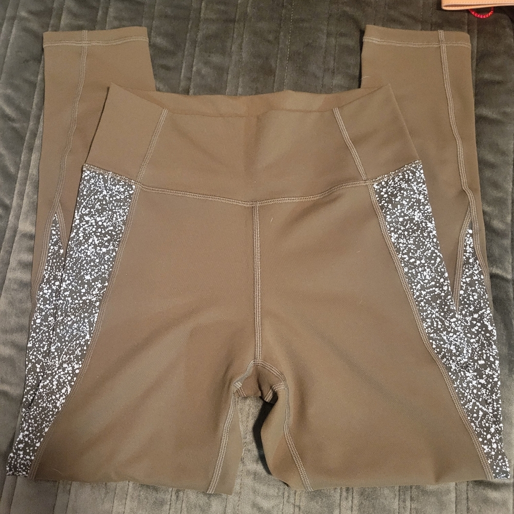 ZYIA Active Olive Leggings